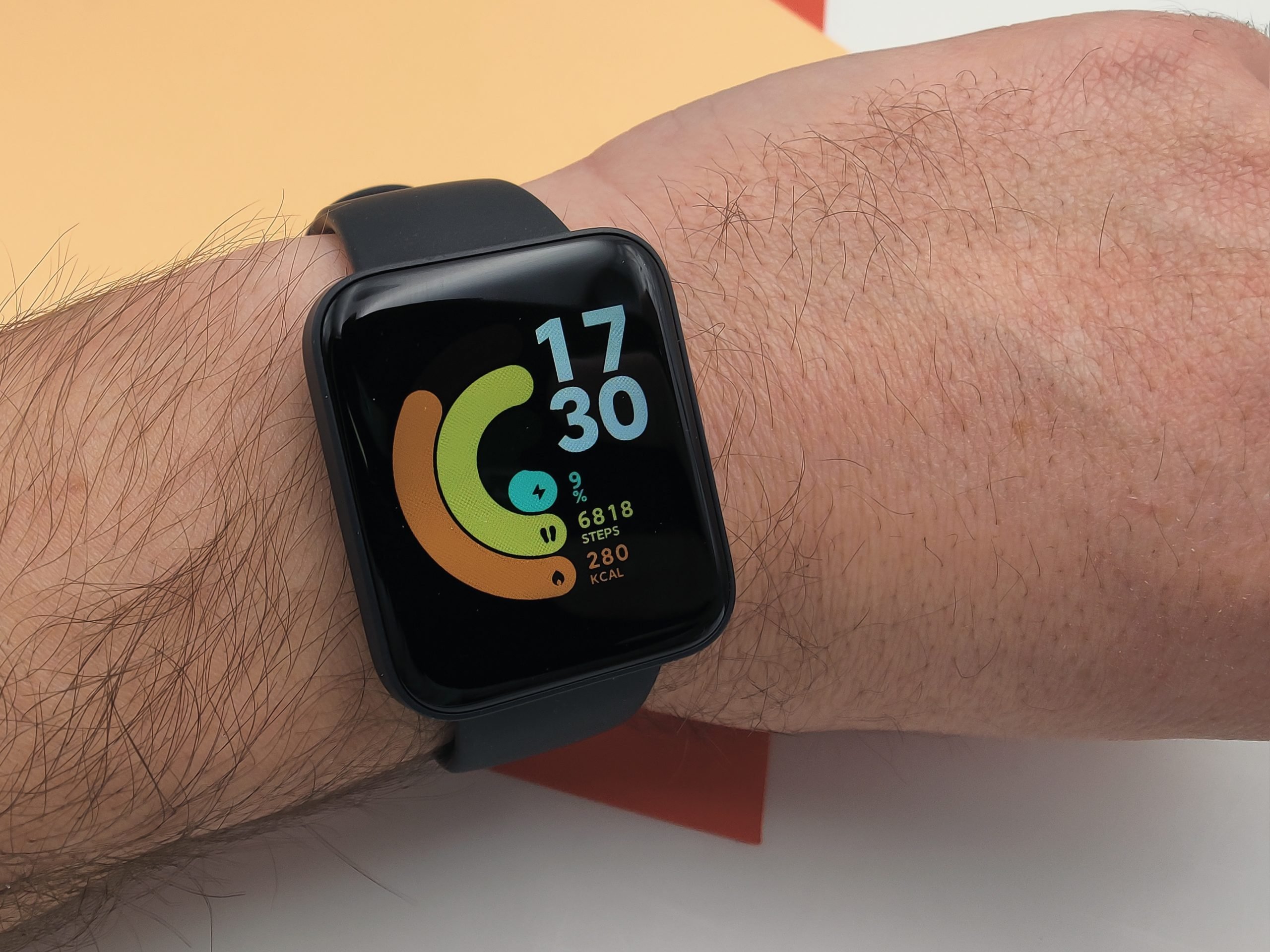 Xiaomi : sa Mi Watch d'une autonomie de 16 jours est enfin lancée en France