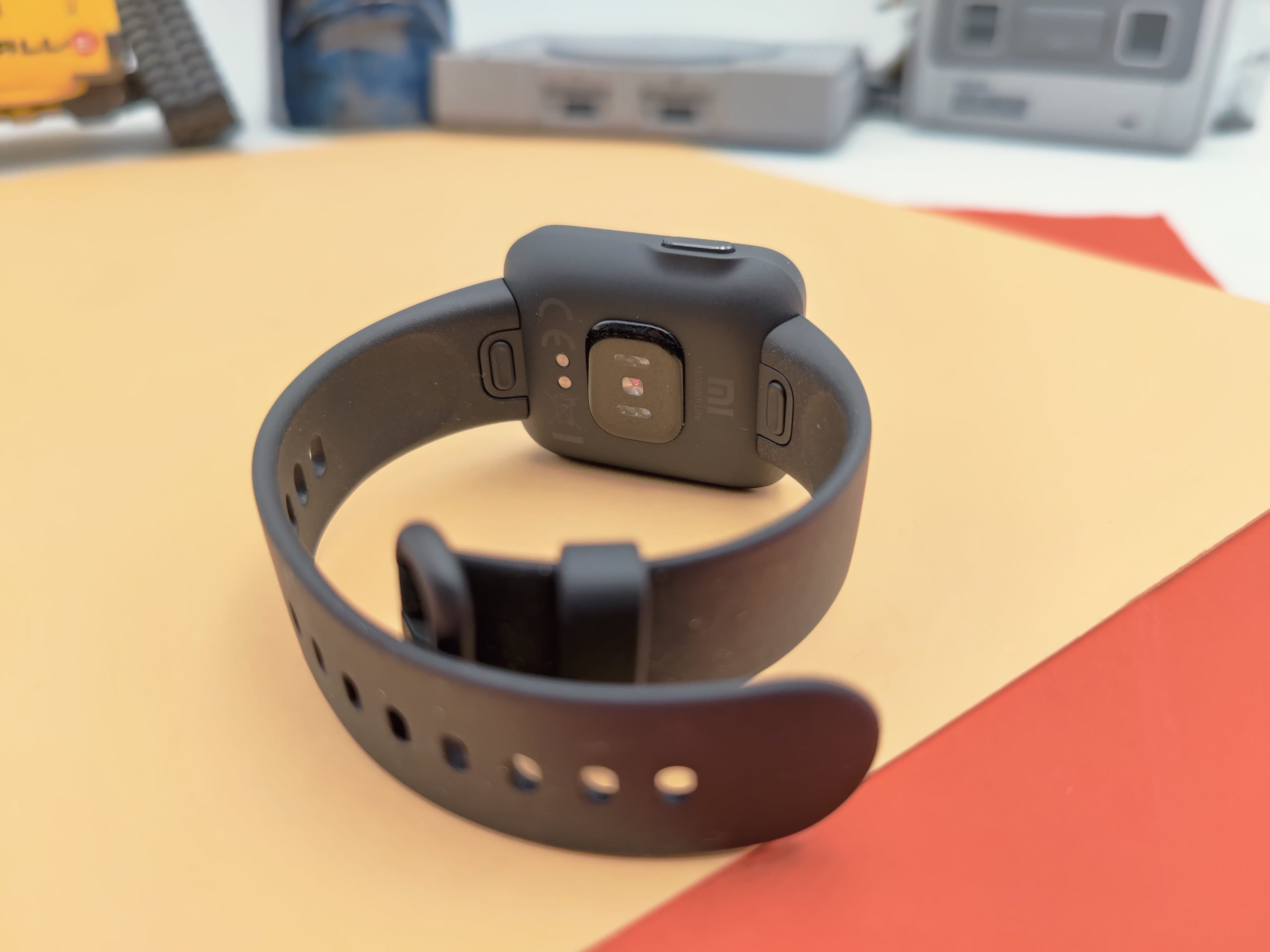 Xiaomi : La nouvelle montre connectée Mi Watch Lite déjà en promo sur   - Le Parisien