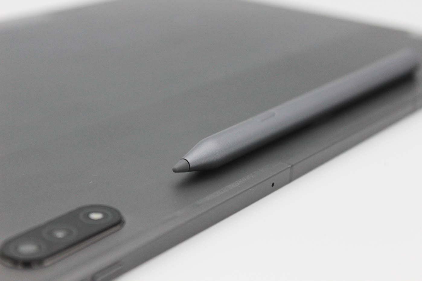 Lenovo Tab P12 Pro : pour concurrencer l'iPad et la Galaxy Tab, cette  tablette devient un second écran