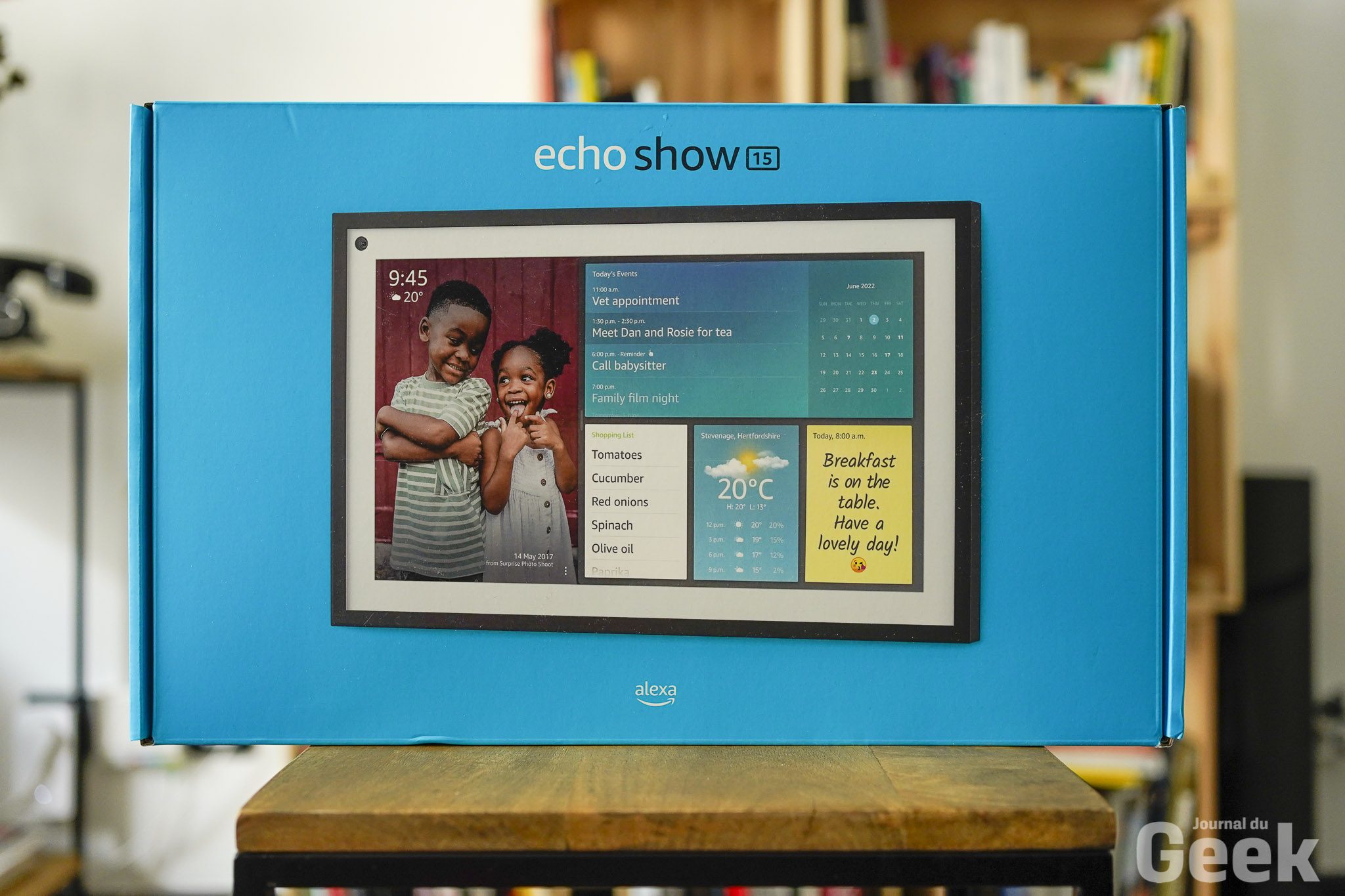 Promo Alexa : l'écran et enceinte connecté Echo Show 5 est à moitié prix et  ce n'est même pas le Black Friday ! 