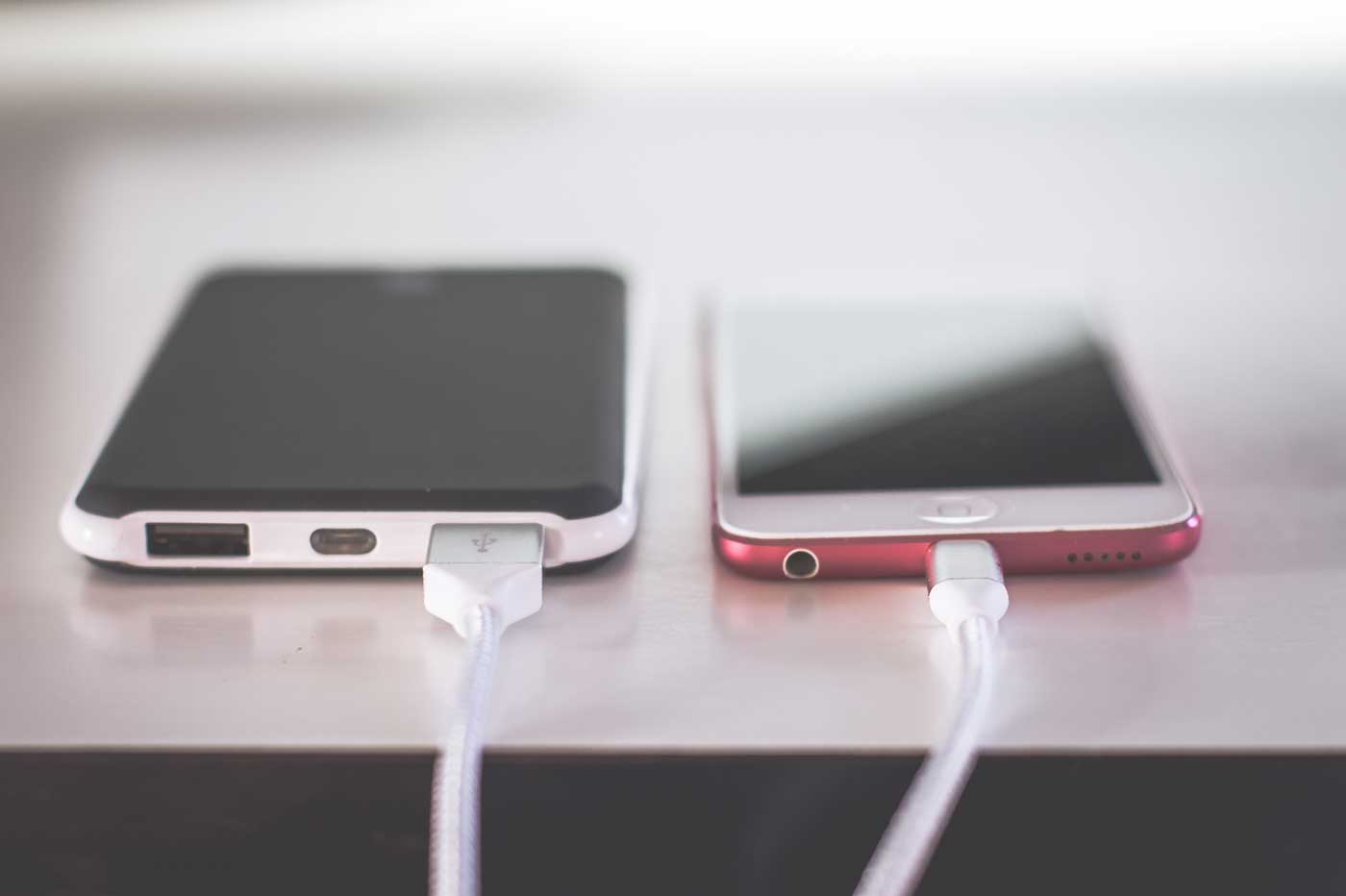 iPhone : Apple écope d'une amende à cause de l'absence de chargeur