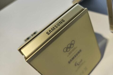 Samsung Z Flip6 Olympic Edition Paris 2024 (3)