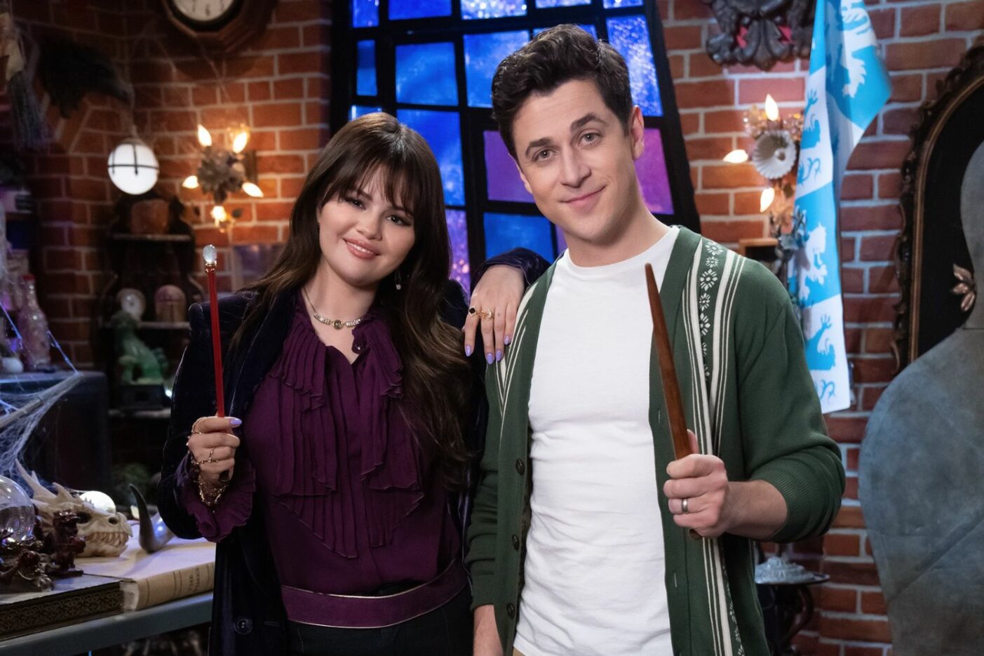 Les Sorciers De Waverly Place Reboot Selena David