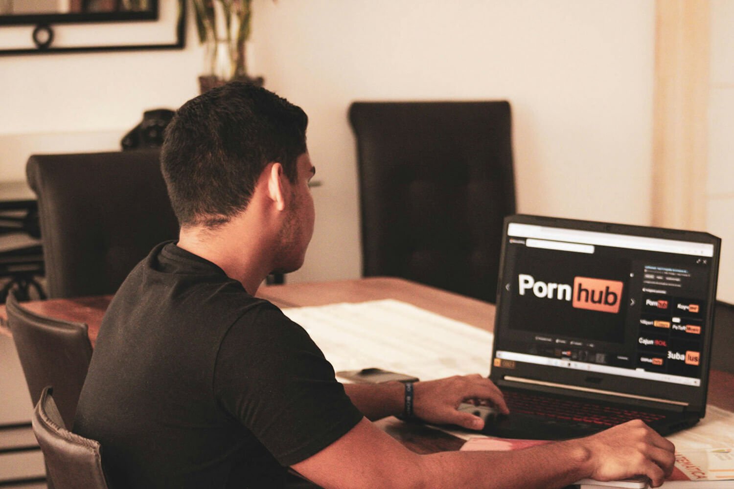 Comment Débloquer Pornhub