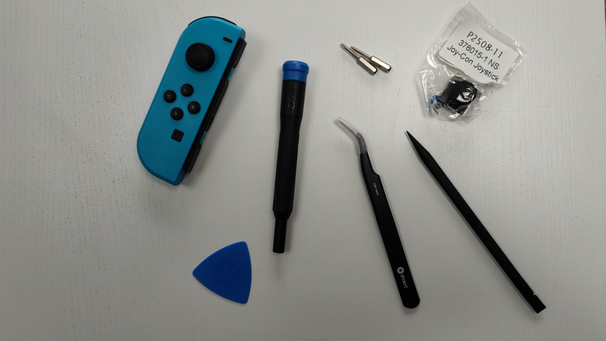 20 En 1 Kit Reparation Joy Con Switch, Pour Switch Repair Kit De Nintendo  Switch, Reparation Joycon Switch : : Jeux vidéo