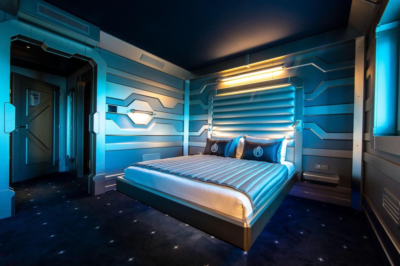 Hotel room at Futuroscope Cosmos Station