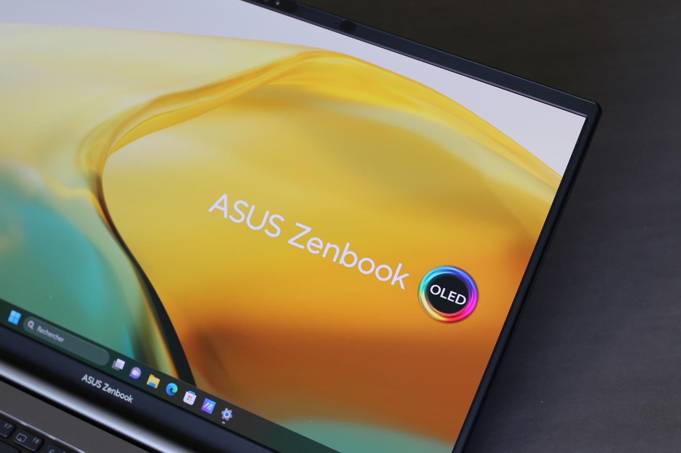 Test Asus ZenBook 15 Oled : un ultrabook presque parfait - Les